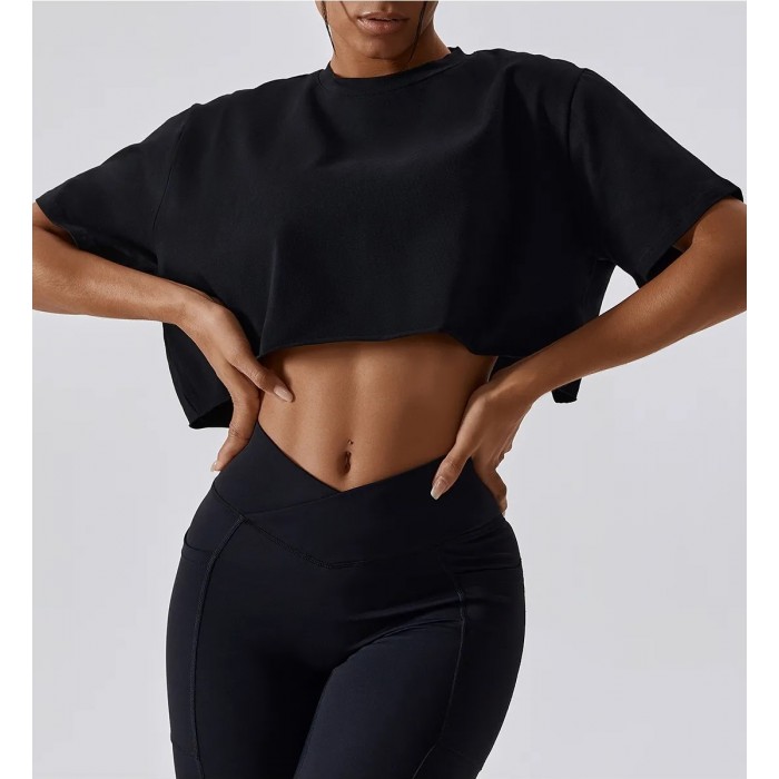 Спортивна футболка Crop T-shirt model 45 (NERO) Спортивна футболка Crop T-shirt model 45 (NERO)